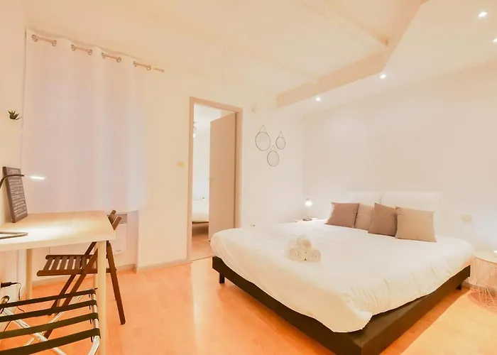 Les Cosy De - Le Repere Du Roi Stanislas 4etoiles Апартаменты *